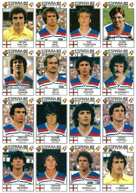 PANINI FOOT NOSTALGIE Album Coupe Du Monde Espagna 82 Coupe Du Monde