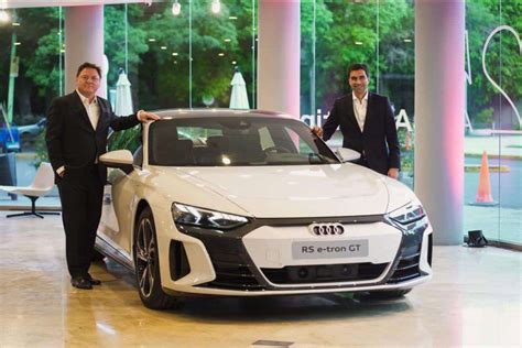 Audi Cumple A Os En Argentina Y Lo Celebra Con Un Cargador El Ctrico