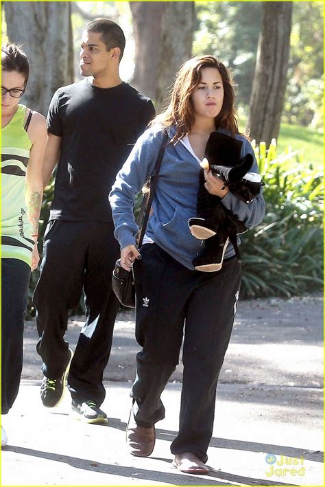 Demi Lovato & Wilmer Valderrama: Kiss Kiss! | Photo 445501 - Photo Gallery | Just Jared Jr.