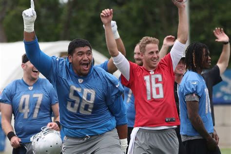 Detroit Lions name 6 captains for 2023 season - Pride Of Detroit