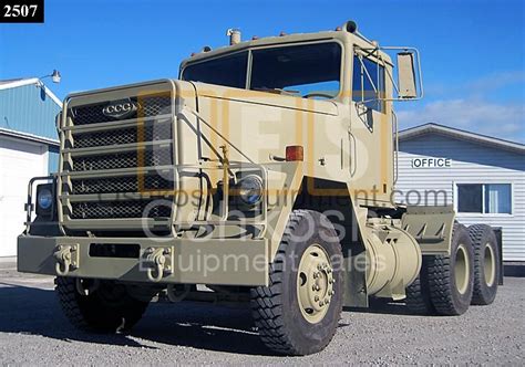 M915 14 Ton Military Tractor Truck (TR-500-56) - Oshkosh Equipment