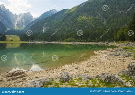 Laghi Di Fusine Lagos Fusine Jezera De Belopeska Italia Imagen De