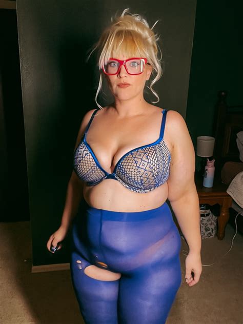 Blue Pantyhose Stinky Nylons Fat Ass BBW Milf Goddess 20 Pics XHamster