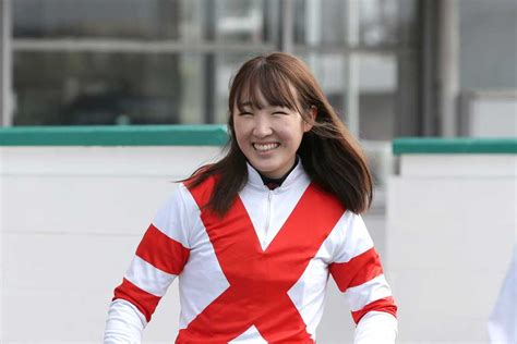 小倉3r女性騎手4人競演は永島まなみ騎手がv 2着は古川奈穂騎手 サンスポzbat