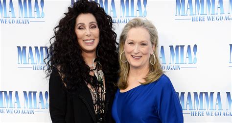 Cher Meryl Streep Reunite At Mamma Mia Here We Go Again London