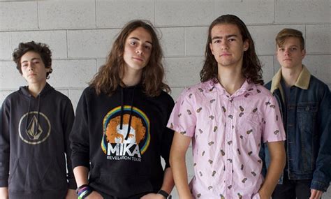 listen dial denial buy   boyfriend