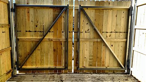 Dumpster Enclosure Gates Fences Seegars Fence Company