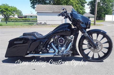 Custom Harley Bagger Motorcycles Built By Iron Hawg Cccustom Harley