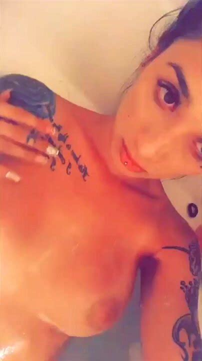 Jayda Kay Quick Bathtub Teasing Snapchat Free Live Porn