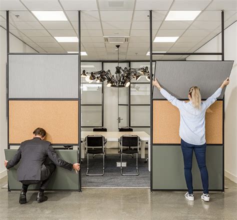 Maars modular wall panels let workers create spaces