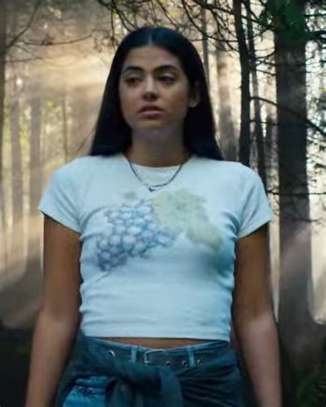 The Way Home S03 Sadie Laflamme Snow Shirt | NY Jacket