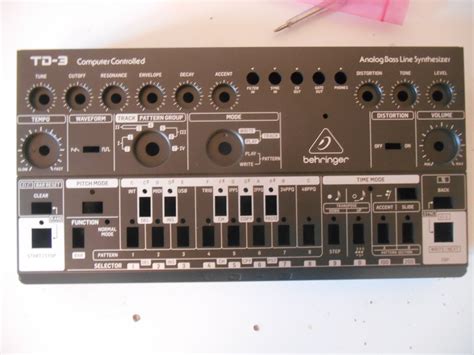 Behringer TD-3 303 clone - Page 194 - Gearspace.com