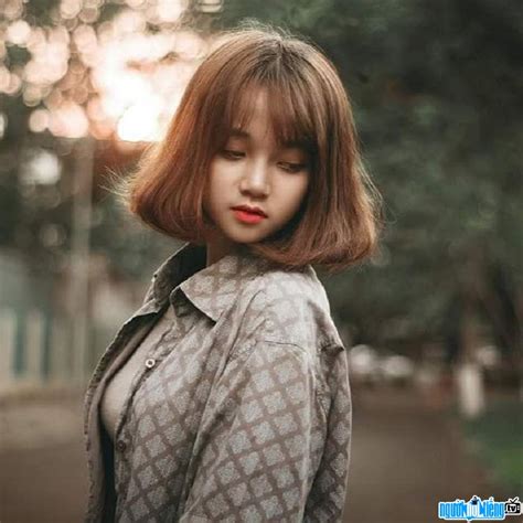 Hot girl Lê Thánh Vỹ