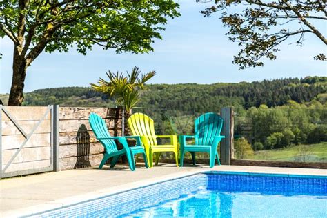 Swimming Pool Seating Area At Higher Wiscombe Luxury Self Catering