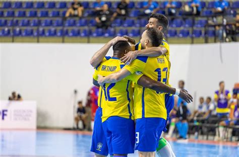 Brasil estreia goleada na Copa América de Futsal Esportes Mais