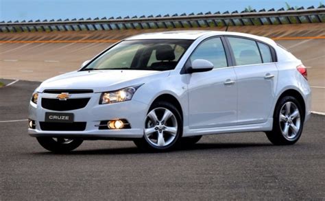 Chevrolet Cruze Sport LTZ Preço Fotos Ficha Técnica 2023