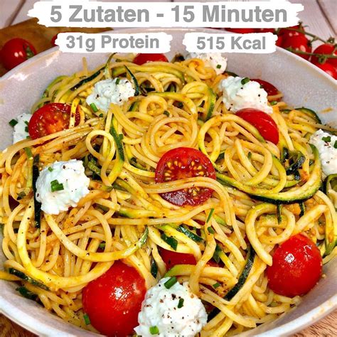 Rezepte I gesunde Ernährung on Instagram lauwarmer Spaghetti Zoodles