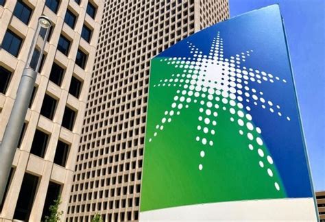 Saudi Arabia Doubles Sovereign Funds Stake In Aramco