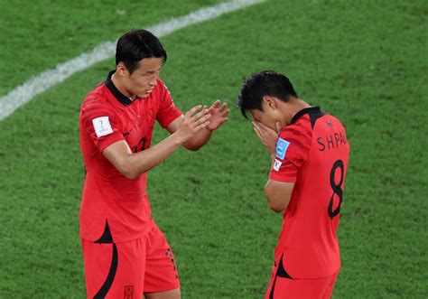 South Korean soccer player detained over suspected bribery | Reuters