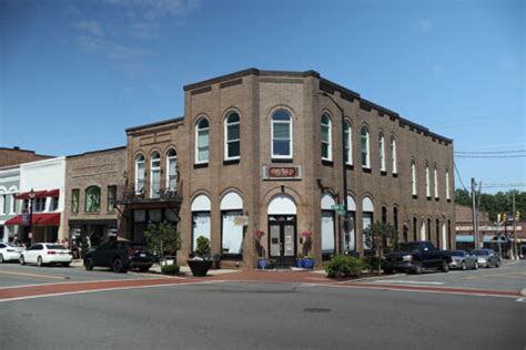 Our Favorite Places in Downtown Mooresville (NC)