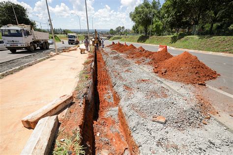 Viaduto do Sudoeste recebe obras para recuperação do asfalto DF