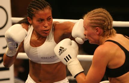 Cecilia Braekhus new WBA 147 World Champion – World Boxing Association