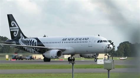 Plane Spotting At Christchurch Airport Youtube