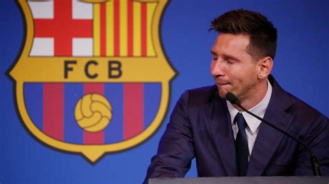 Lionel Messi In Tears At Barcelona Farewell Press Conference Confirms