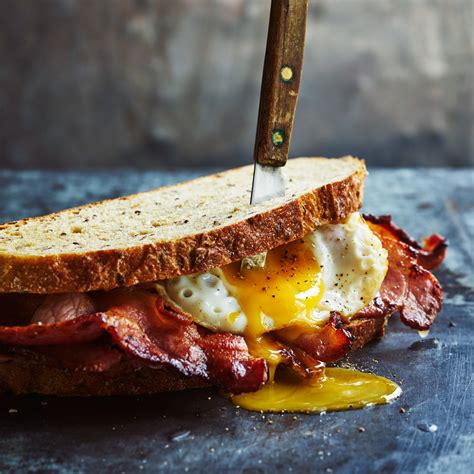 Fried Egg And Bacon Sandwich