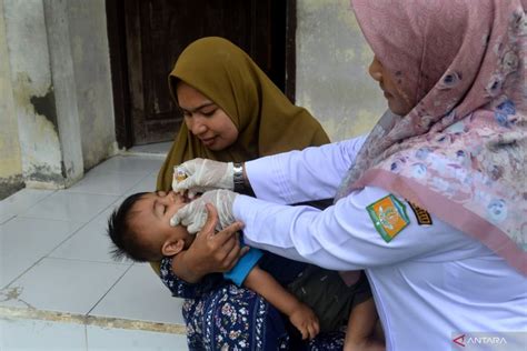 Sebanyak 18 389 Anak Di Simeulue Sudah Di Imunisasi Polio ANTARA News