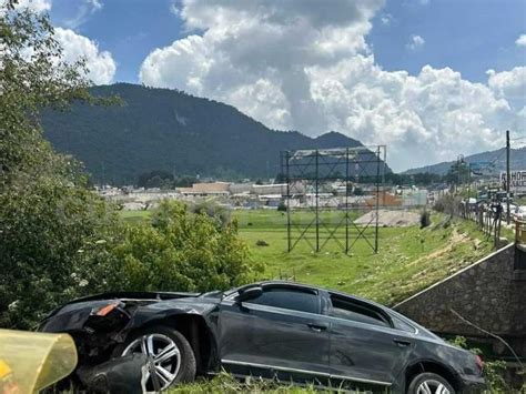 Mujer Lesionada En Aparatoso Accidente