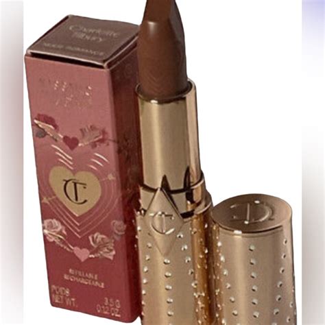 Charlotte Tilbury Makeup Charlotte Tilbury Kissing Refillable Lipstick Look Of Love Nude