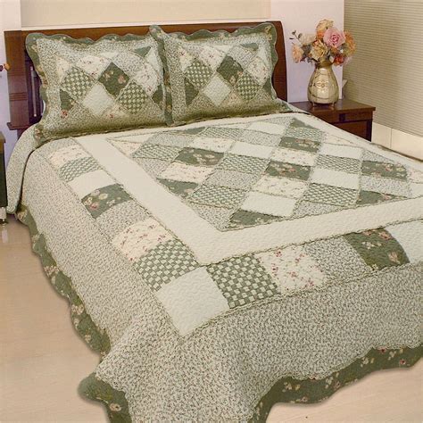 Country Charm Patchwork Quilt Bedding