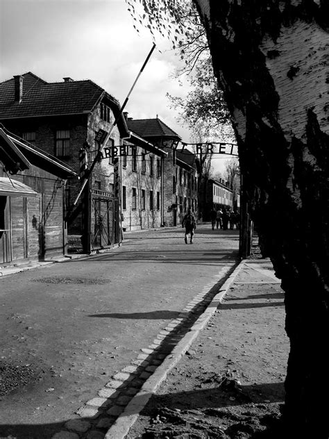 El Trabajo Os Hara Libres Auschwitz Daniel Hosh Flickr