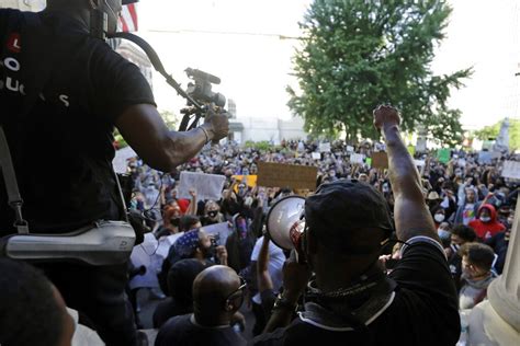 Manifestantes Voltam A Ocupar Ruas Dos Eua Em Atos Ap S Morte De George