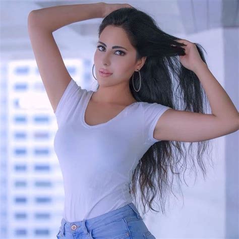 Katrina Kaifs Lookalike Alina Rais Striking Beauty Takes Internet By