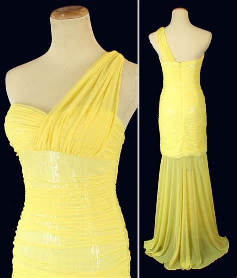 Nwt Hailey Logan Yellow Prom Formal Cruise Shoulder Long Dress