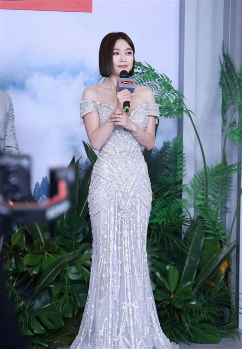 Khung H Nh Hot Nh T Cbiz L C N Y Ch L Nhi T Ba Ch U D T N Lam T O N N B A Ti C Visual