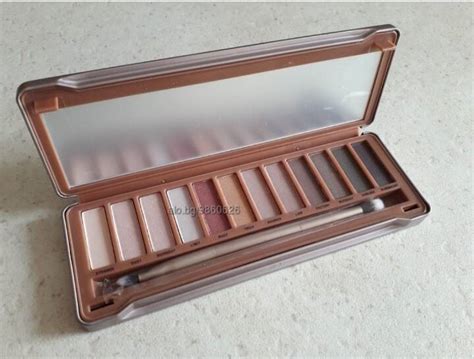 Naked палитра сенки за очи Парфюмерия и козметични продукти Смолян земни ноанса ф