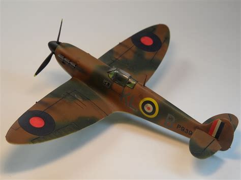 Spitfire Mk I Built In This Is Hasegawa S Flickr