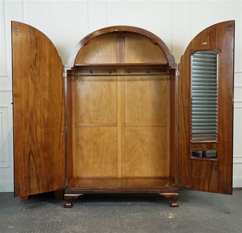 IMPRESSIVE 1930'S ART DECO WARING and GiLLOW DOMED TOPPED BURR WALNUT