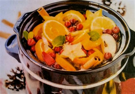 Simmering Pot Story Heart Trappings