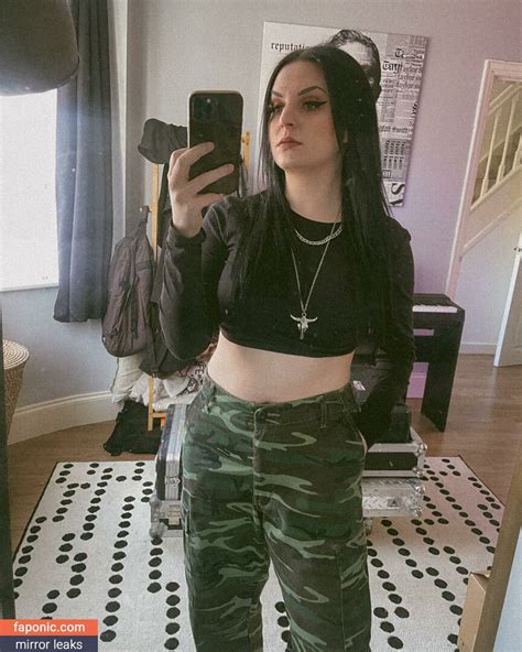 Emma Blackery Aka Emmablackery Nude Leaks Photo Faponic