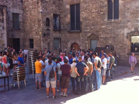 L Armari Obert Ruta Por La Historia Gay De Barcelona