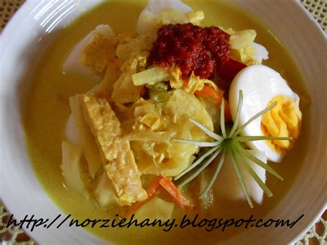 Norzie Hany Lontong Nasi Impit Kuah Lodeh