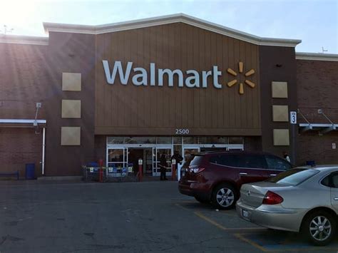 Walmart In St. Charles To Remain Closed On Thanksgiving This Year | St ...