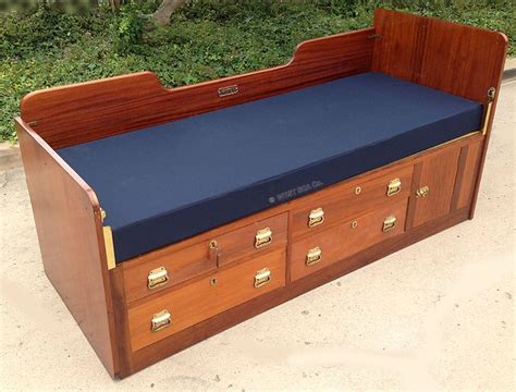 1440 Ship Captains Bed Authentic Mid 1900s Ship Captains Day Bed