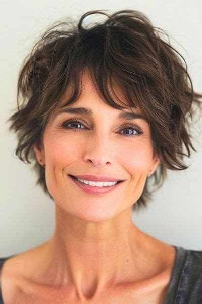 Chic Short Hairstyles For Women Over The Hairstyle Edit In