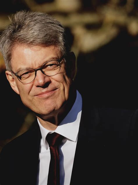 Jährige wird eingesperrt und Mal zum Sex gezwungen Freier hilft ihr Prozess in Berlin