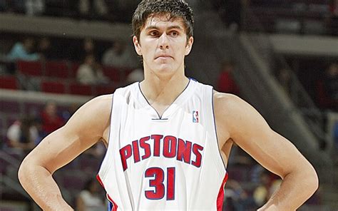 10 of the Youngest Players in NBA History - Oldest.org